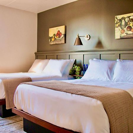 Meeting House Boutique Hotel فولز تشيرش المظهر الخارجي الصورة
